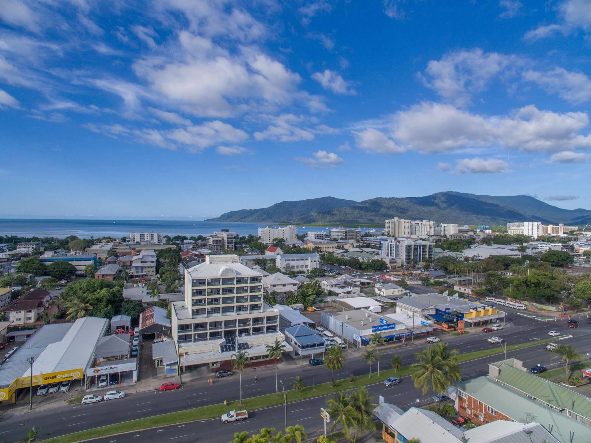 Sunshine Tower Hotel Cairns Luaran gambar