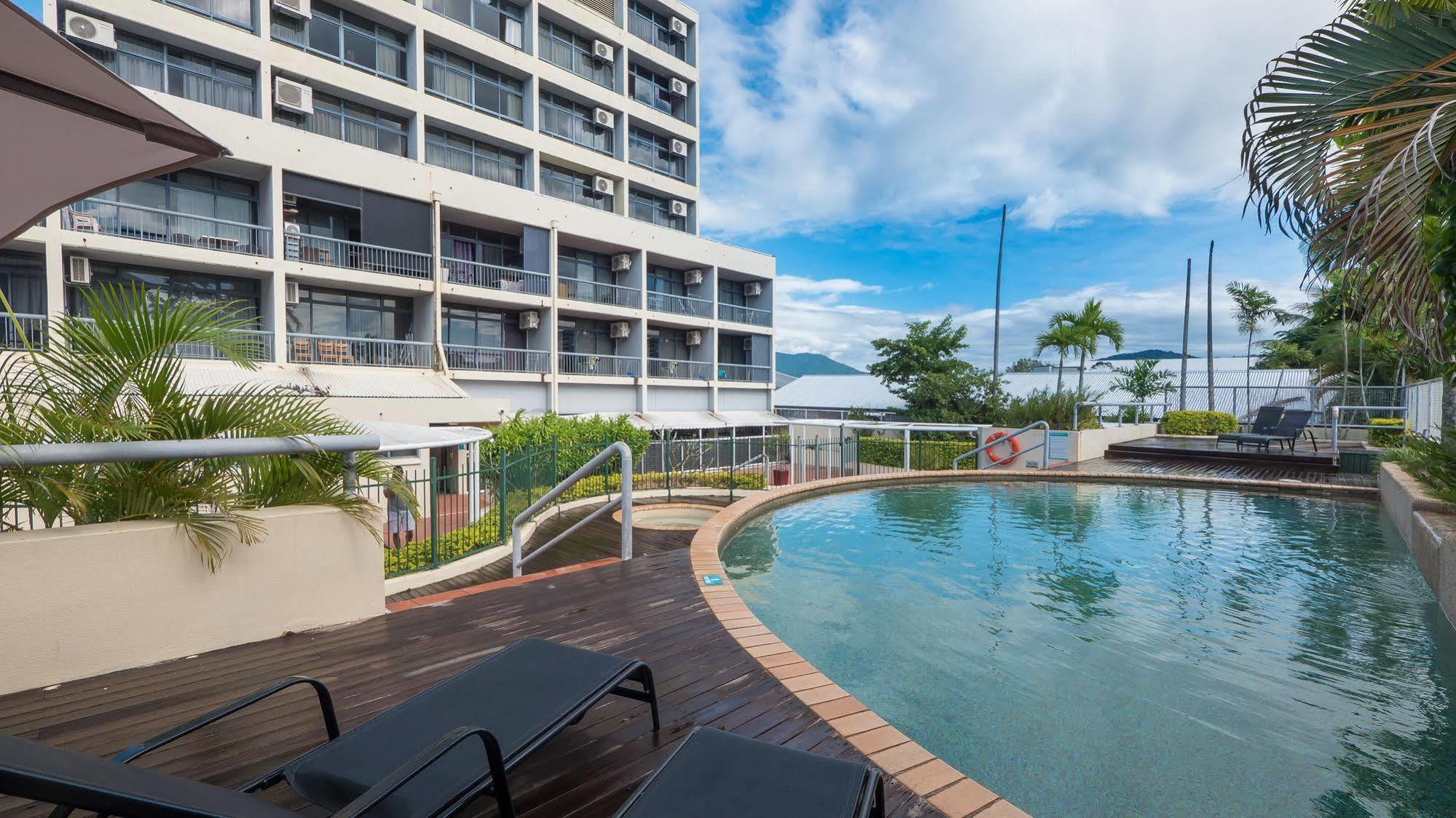 Sunshine Tower Hotel Cairns Luaran gambar